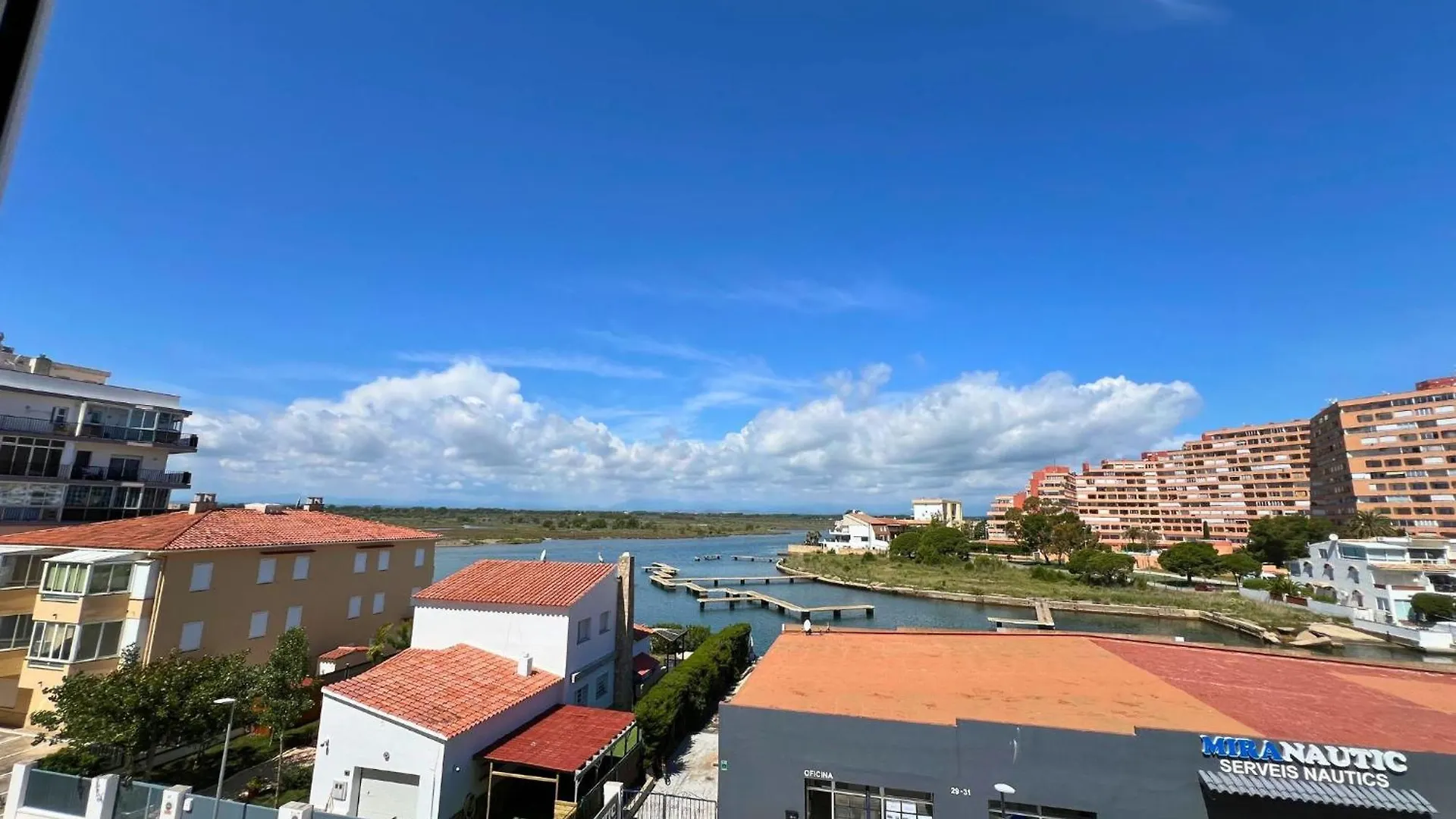 Ibr- Romina 3F Apartment Roses